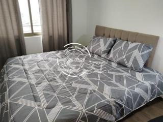 Airport and Terminal close to everything - 1