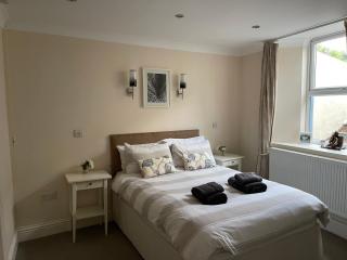Lantern Suite, Tenby - 4