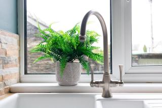 Walker's Cottage, Windermere - 8