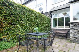 Walker's Cottage, Windermere - 4