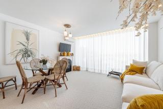 Riverside duplex by the sea with pool and balcony - 9