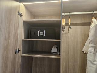 A Studio Flat in Alacarte Ha Long Bay, Viet Nam - 7