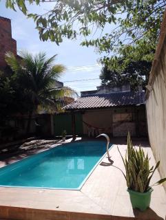 Casa de Verão, 04 quartos, 03 banheiros, piscina e churrasqueira para relaxar - 8