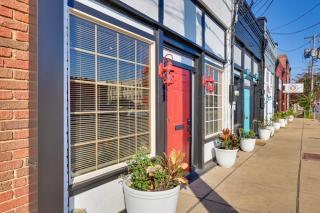 Ultimate Convenience Historic Dtwn Marshall Apt! - 8