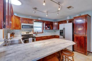 Serene Pensacola Vacation Rental with Gas Grill - 7