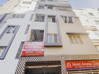 Hotel O Aroma Classic Near Nampally Railway station - 9