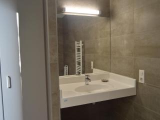 Studio écorénové à Lingé avec terrasse et parking, accès mobilité réduite - FR-1-591-189 - 3