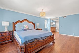 Spacious 4BR Family Retreat w Private Pool - 1