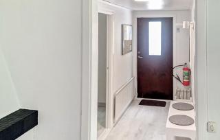 Gorgeous Home In Annerstad - 1