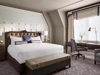 Fairmont Hotel Macdonald - 2