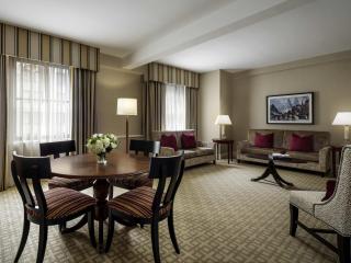 Fairmont Royal York Hotel - 3