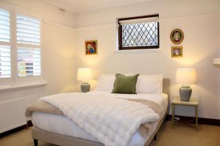 Hatters House in Middle Park - 2BR with Free Parking - 4
