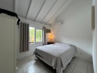Casa 250m2 Condomínio em Frente a Praia - 8