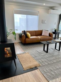 Little Red Gate Urban Retreat - 9