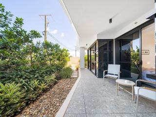 Sunrises and Sandy Toes - 4