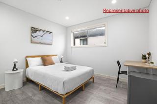 Sleek & Comfortable Double Room at Revesby with Shared Amenities - 9