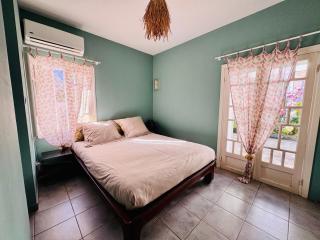 Maisonette de Charme à Terre Sainte - 8