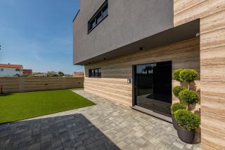 Seaside luxury villa with a swimming pool Privlaka, Zadar - 23518 - 4