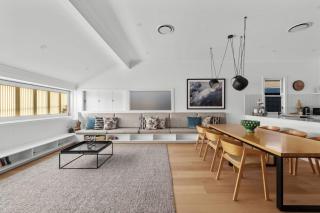 Stylish 3BR New Farm Retreat by Housemark Escapes - 9