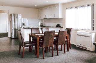 Relax @ 31 - Location Location! - 0