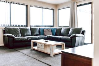 Relax @ 31 - Location Location! - 5