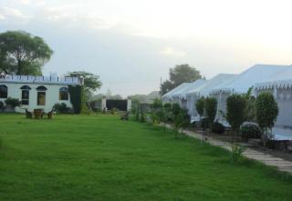 The Jungle Enclave Boho - 8