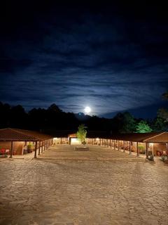 Hotel Puerta de Piedra - 5