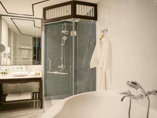 Mövenpick Myth Hotel Patong Phuket - 3