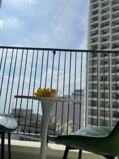 Two connecting studios with ocean view at center - 5