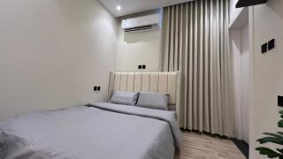 استديو مرتب تسجيل ذاتي - 6