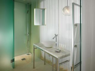 Sanderson London - 2