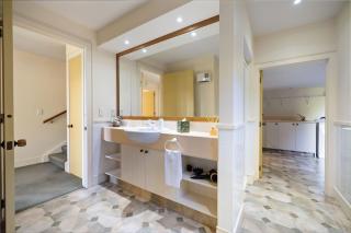 Hilltop Horizon - Scenic stay on Queenstown Hill - 1