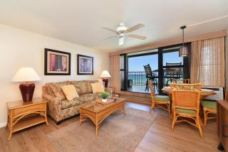 Kaleialoha 309 · KA 309 Oceanfront Condo AC Ocean Views Heated P - 3