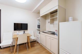 Tomo no Kyo 603- 2-Min Walk to Kuromon Market - Family Suite with 2 Bedrooms - 2 Toilets & 1 Bathroom - Heated Living Room Floor - Near Dotonbori - 6