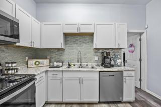 3117 Greenwood Ave - 7