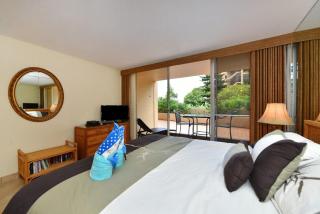 Royal Kahana 104 · RK104 West Maui Studio at BeachFront Resort w - 7
