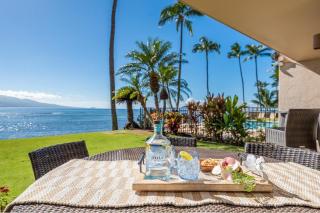 Lauloa 105 · LOA 105 2BD OceanFront Getaway w AC Pool - 7