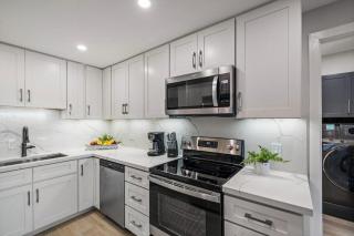 Eldorado K104 · EL K104 Spacious 1BD w Near Beach - 4