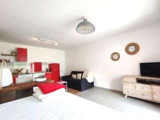 Kampagn Jacuzzi - Rémire Wifi et climatisation - 1