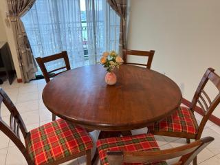 Spacious Home for 12pax - Kuching Riverfront - 2