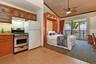 Napili Shores I270 · NS I270 OceanFront Studio w Ocean Views Poo - 7