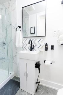 Private 2-BR Suite w Patio - 2