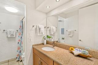 Papakea D108 · PK D108 Spacious Condo at BeachFront Resort - 2