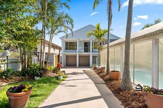 Executive family house w/ 5BR - 7