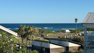 Oceanside Oasis at Caves Beach Villas - 9