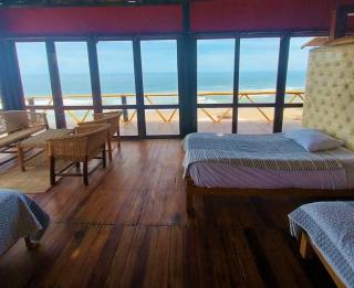 Linda Casa de playa con vista al mar de Wakama - 3