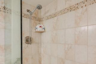 Kamaole Sands 10203 · KAS 10203 Summer Retreat Remodel 1BD Acros - 5