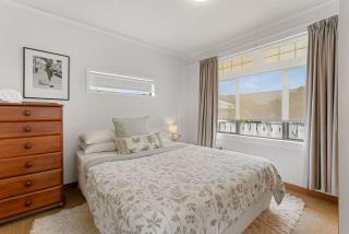 Cabbage Tree Cottage - Papamoa - 2