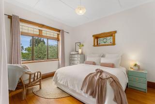 Cabbage Tree Cottage - Papamoa - 4