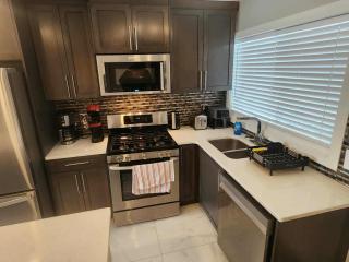 Modern Family Home with guest heat garage, Pet-Friendly!- NO BASEMENT - 8